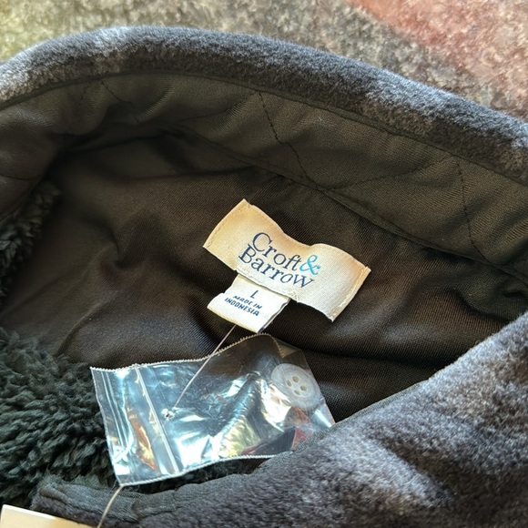 Men's Croft & Barrow Large fleece lined button down shirt black gray plaid NWT - Picture 3 of 3